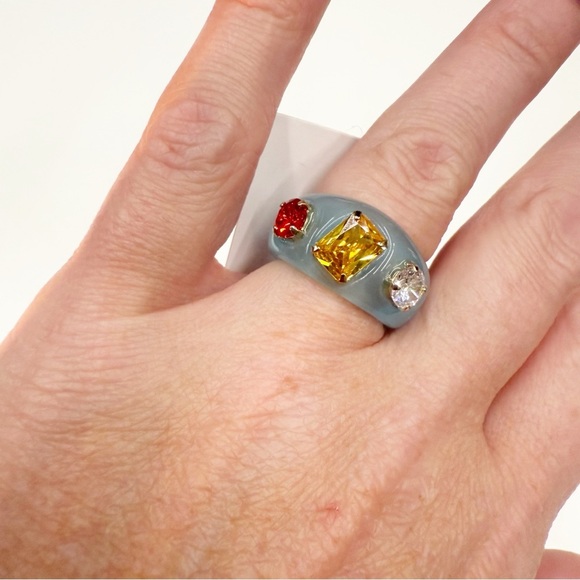 NWT Petit Moments Blue Multi-Stone Ring, Size 7 - Picture 1 of 3